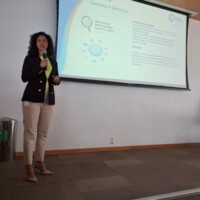 Erika Santos, coordenadora de Relacionamento e Estratégia da Anahp durante apresentação do Colab na Casa de Saúde São José Colab na Casa de Saúde São José